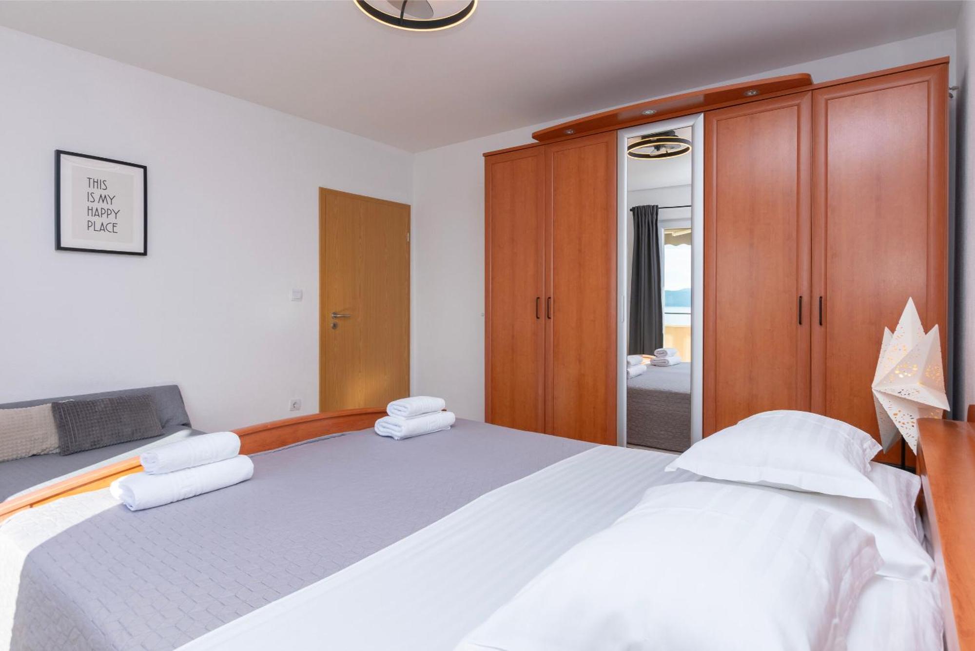 Apartments Marijo Baška Voda Zewnętrze zdjęcie