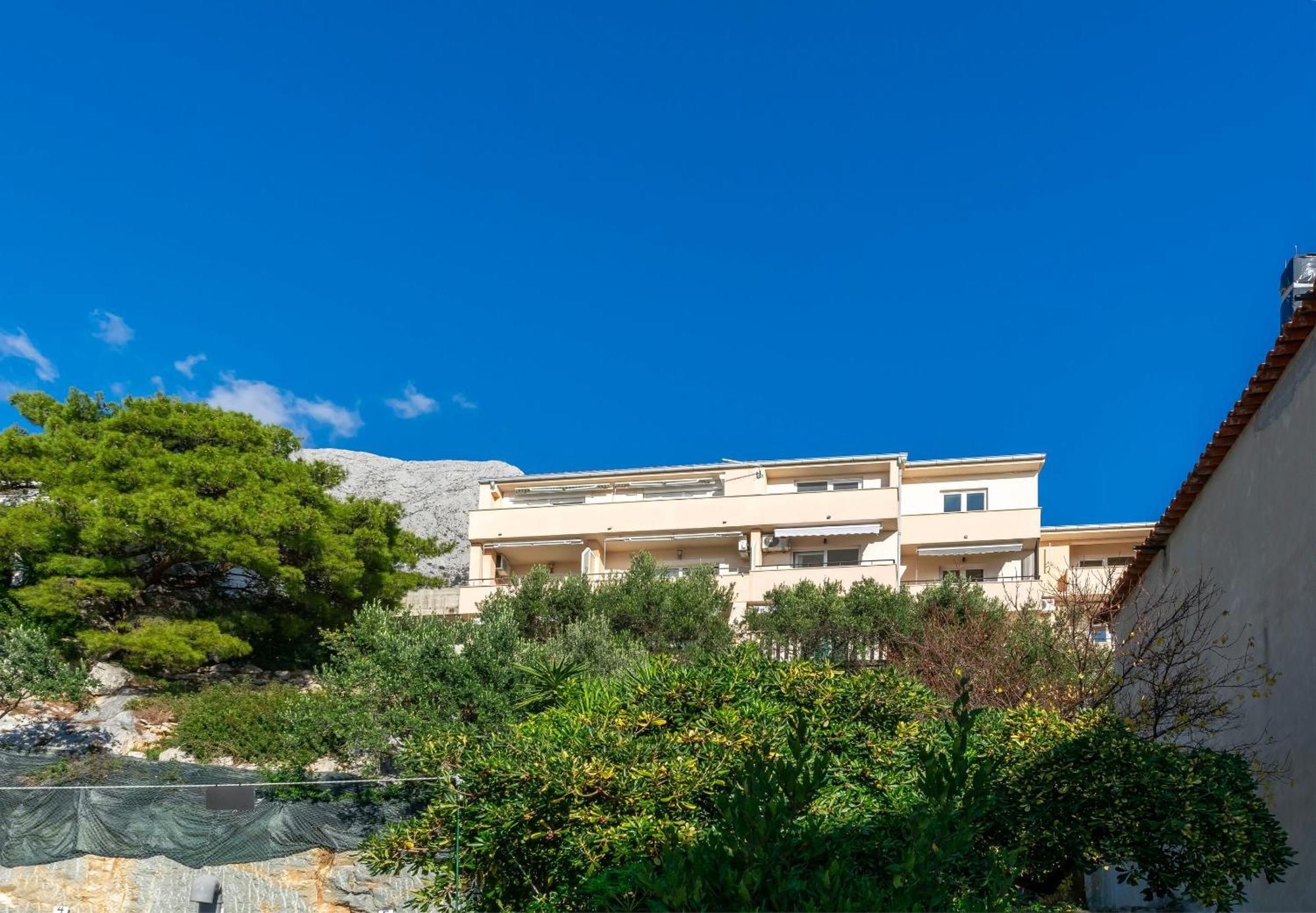 Apartments Marijo Baška Voda Zewnętrze zdjęcie