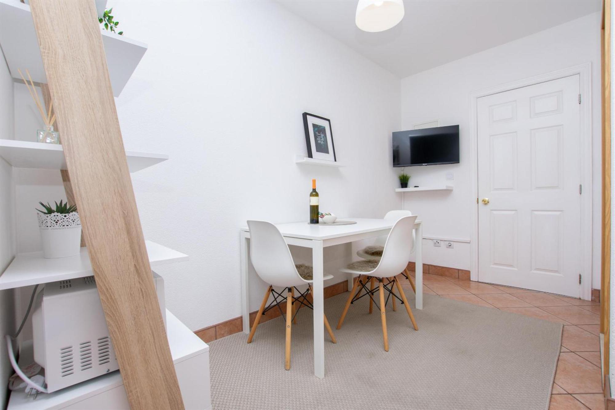 Apartments Marijo Baška Voda Zewnętrze zdjęcie