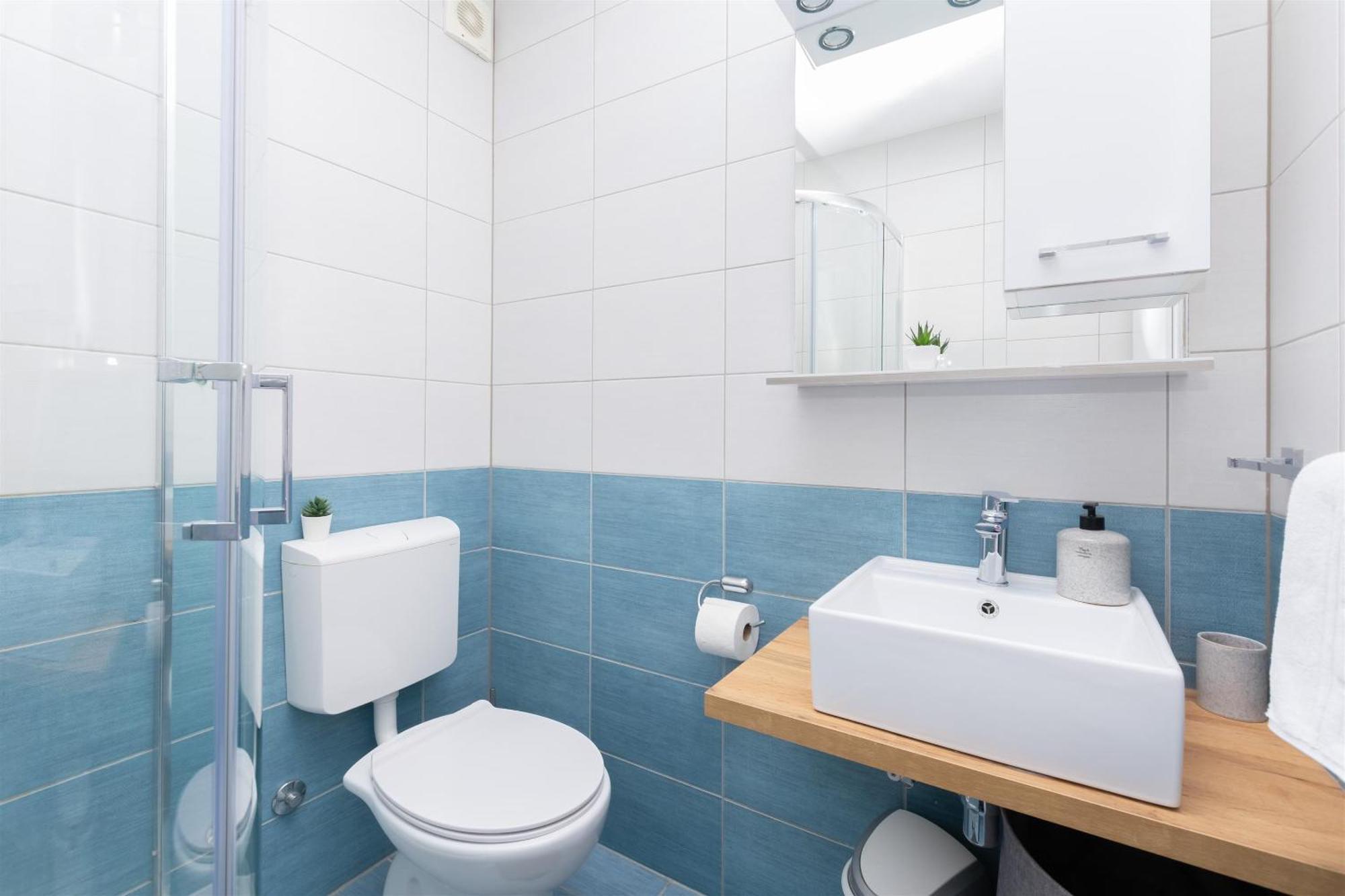 Apartments Marijo Baška Voda Zewnętrze zdjęcie
